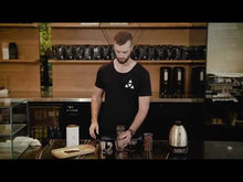 Load and play video in Gallery viewer, Delter Coffee Press